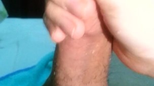 BIG LOAD CUM UNCUT DICK