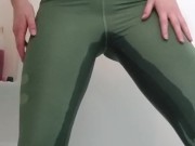 Desperate Wetting - Screenshot 10 of 16 - HD