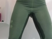 Desperate Wetting - Screenshot 9 of 16 - Pants Wetting
