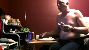 piggy eating and burping 1/7/19