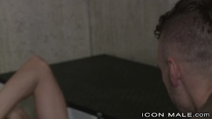 IconMale My Muscle Trainer Is A Huge Distraction. We Fucked!