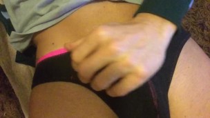 i masturbate on the carpet