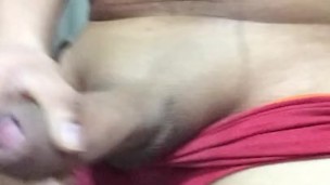 Masturbandome en el baño chivo caliente en Tijuana