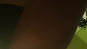 Sister shaved for her naked squats