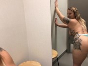 PUBLIC PAWG RIDES DILDO IN DRESSING ROOM 3/16