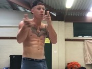 After Shower Shadowboxing - Screenshot 2 of 16 - Bigdick