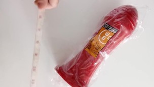 UNBOXING: AMERICAN BOMBSHELL DILDO RED by DOCJOHNSON (Bottomtoys)