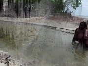 SEXUAL SAVAGE WALKS THE BEACH