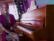 Anuskatzz like to introduce herself ! 10/16