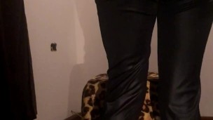 Hot venezolana striptease