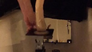 Bath tube ass play crossdresser