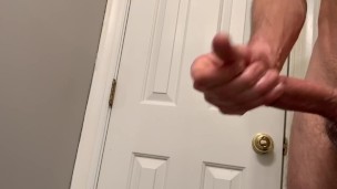 Sneaking in an afternoon jerk. Cumshot