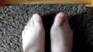 Wiggling toes
