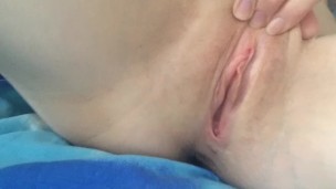 I'm so horny but husband not around