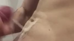 Guy solo cums on front pt. 2
