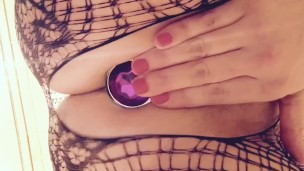 JENNY JOY PLAY WITH PURPLE ANAL PLUG AND MASTURBATE - AMATEUR