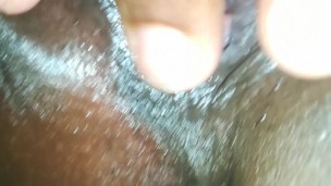 WET Ebony Babe pussy making sounds