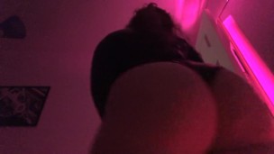 Girl Twerks & Bounces Ass