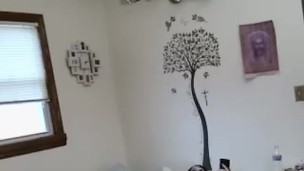Voyeur masturbating while watching porn on phone