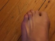Using My Toes - Screenshot 9 of 16 - Feet Fetish