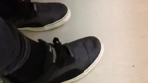 Shoeplay Video 009: Puma Shoeplay At Work 1
