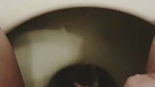 FtM peeing from my clit-dick