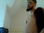 Quicky handjob to cumshot
