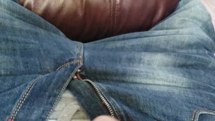 Close up masturbation & cumshot.