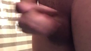 Quick Cumshot in the Bathroom