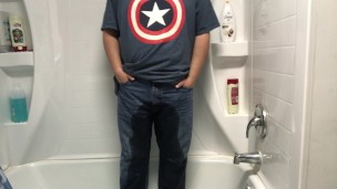 Relaxing Tub Pee