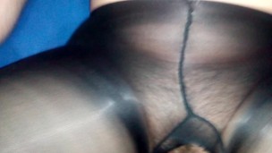 No condom sex (bareback) with girl Mari. I wanna fill her up so bad!
