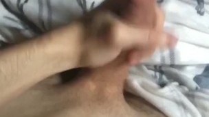 jacking off until I cum ;3