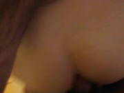 Vuole il dildo nella figa ma le sbatto il cazzo in culo e le sborro dentro 13/16