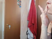 Milf viene sborrata in figa mentre si trucca 15/16