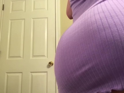 Strip tease w/ no panties