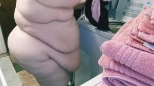 SSBBW Housewife Does The Laundry Naked