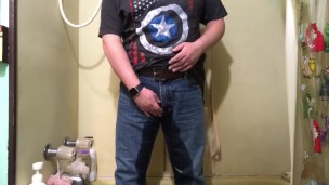 Peeing My Jeans