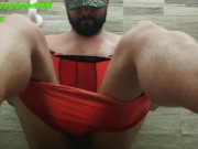 CAUGHT BUFFALO GUY SMOKING & PiSSING ONSELF AND MASTURBATES IN THE GYM TOIL