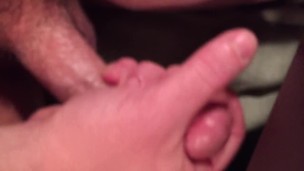 HUMM THIS LOOKS SWEET... CLOSE-UP MASTURBATION