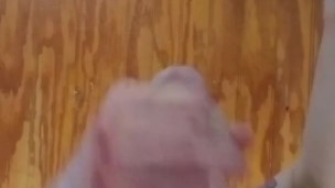 Twink Masturbates Up Close