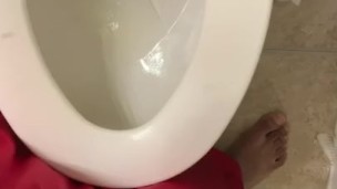 Pee fetish