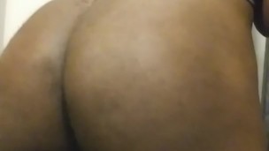 Gassy butt
