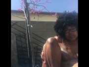 Outside bath - Screenshot 10 of 16 - HD