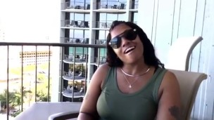 Entrevista com o Delicious Cherokee D'Ass