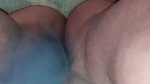 Beating that pussy