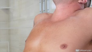 Paul Canon Gives Curious Straight Friend A Soapy Seduction In The Shower