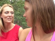 SEXYMOMMA - Dyke cougar Brenda James pussy play stepdaughter 6/16