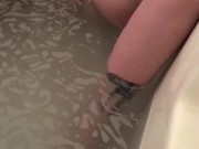 Bath time tease - Screenshot 6 of 16 - HD