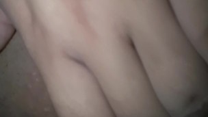  se toca a escondidas en su cuarto Ricas tetas y Vagina grande