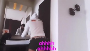 Mujer a GATAS, entra empleado y gana 1'000000USD demanda hotel | BREAKHUB